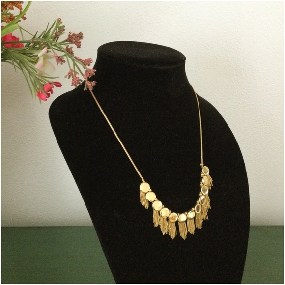 VINCE CAMUTO Gold‑Tone Fringe Statement Necklace – Tribal Core Collection - Picture 5 of 10